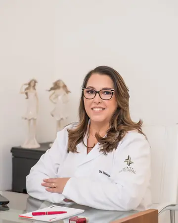 Dra. Fabiani Lecco Loureiro